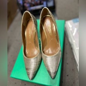J.Reneé heel